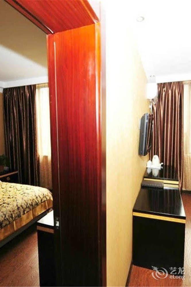 Wudangshan Wu Dang Athens Hotel מראה חיצוני תמונה